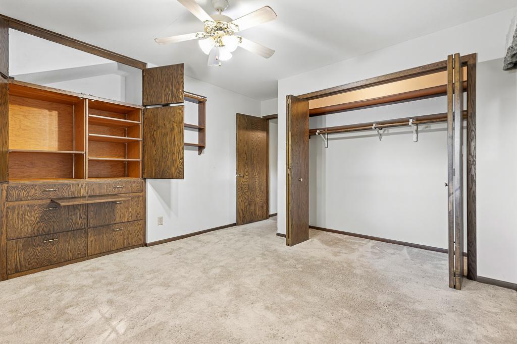 301 Birch Street Property Photo 54