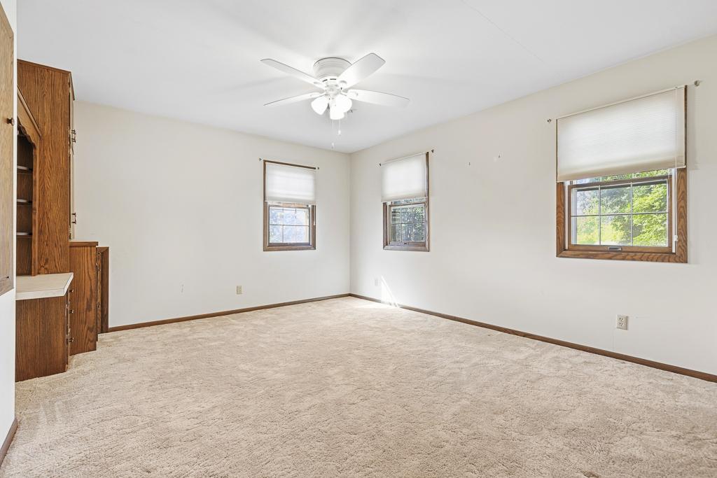 301 Birch Street Property Photo 56