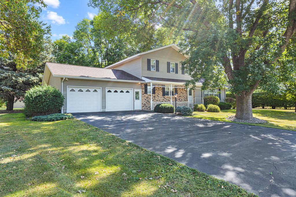 301 Birch Street Property Photo 80