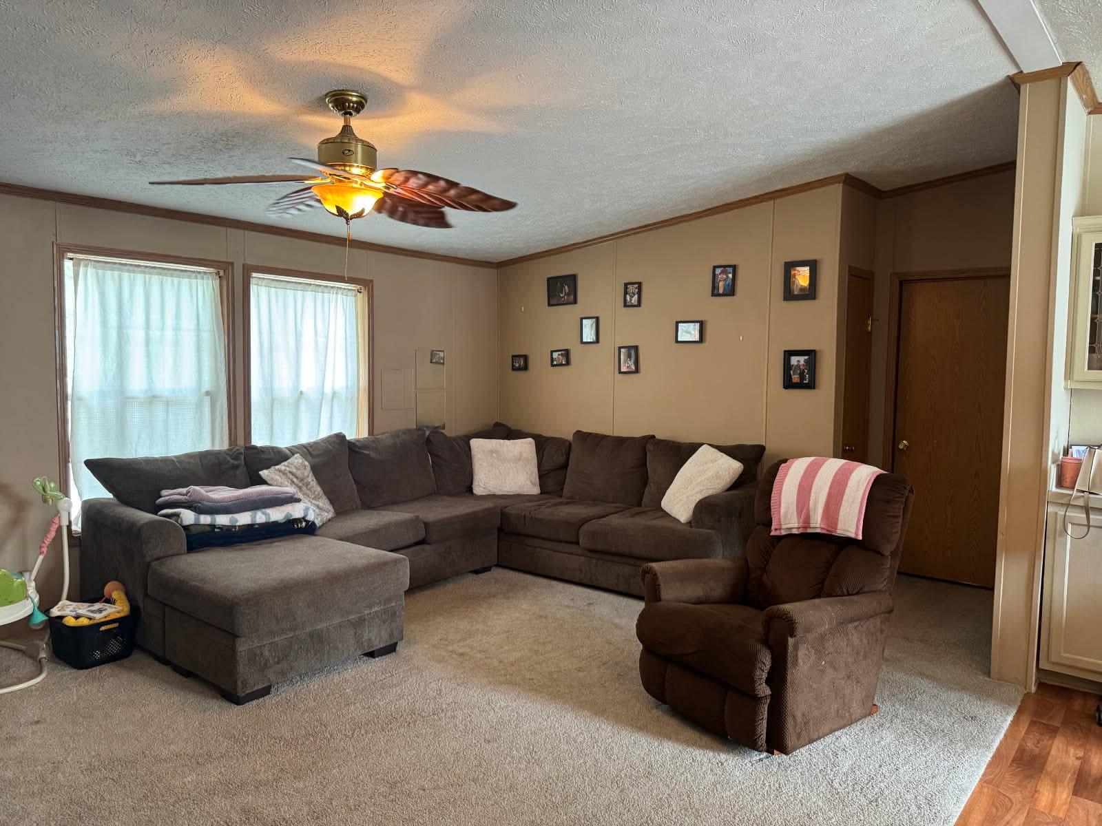 1621 Park Street Property Photo 3