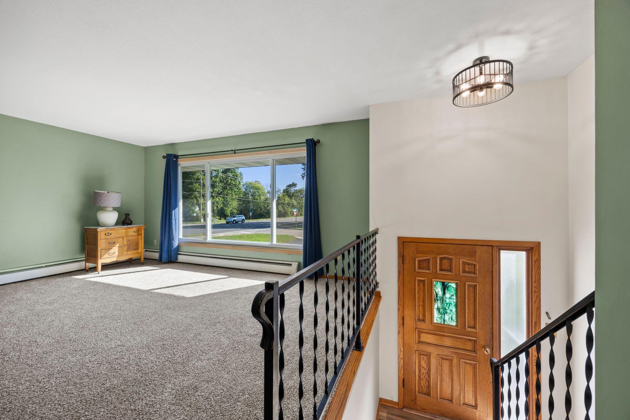 26496 Forli Avenue Property Photo 8