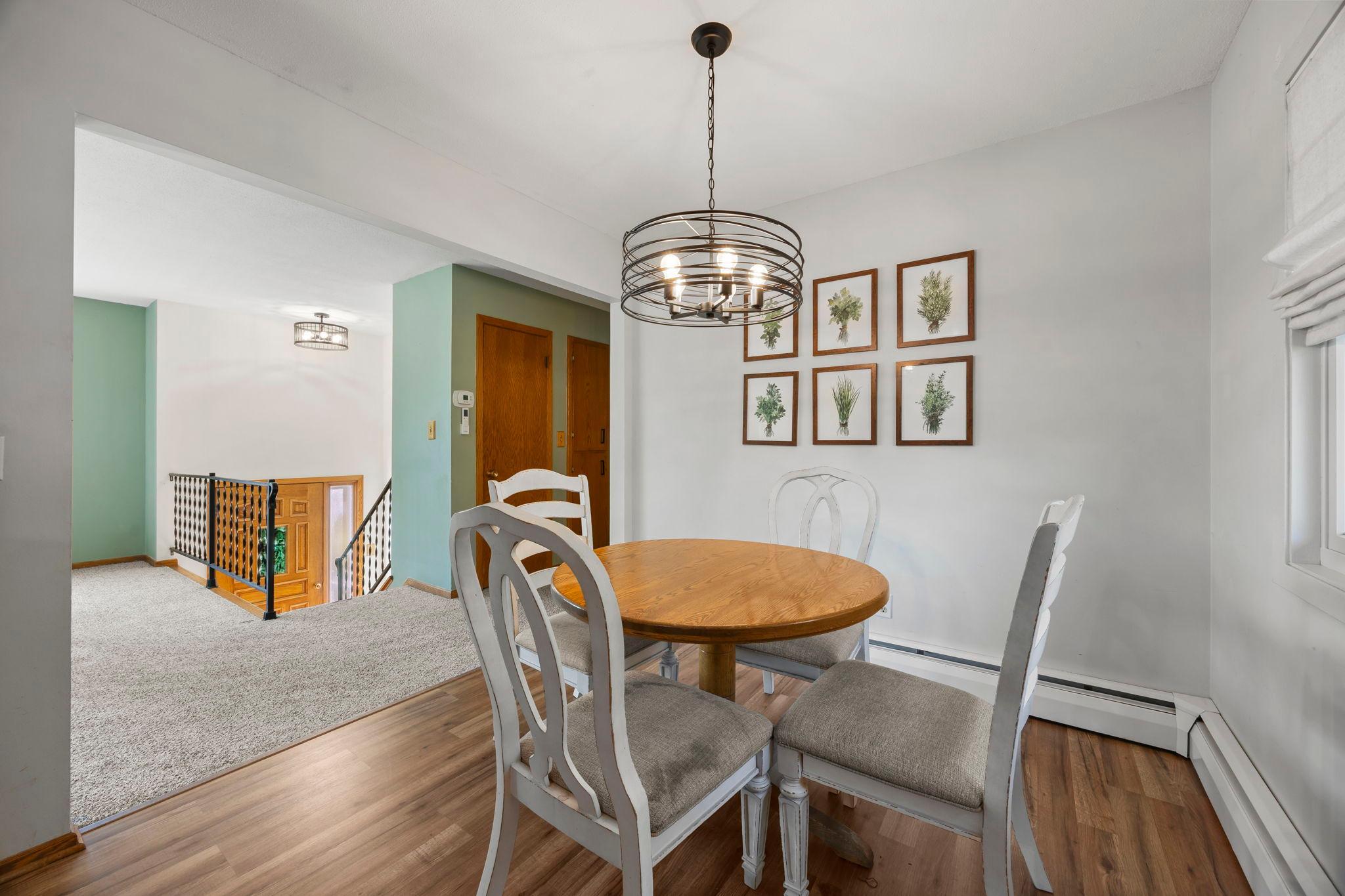 26496 Forli Avenue Property Photo 9