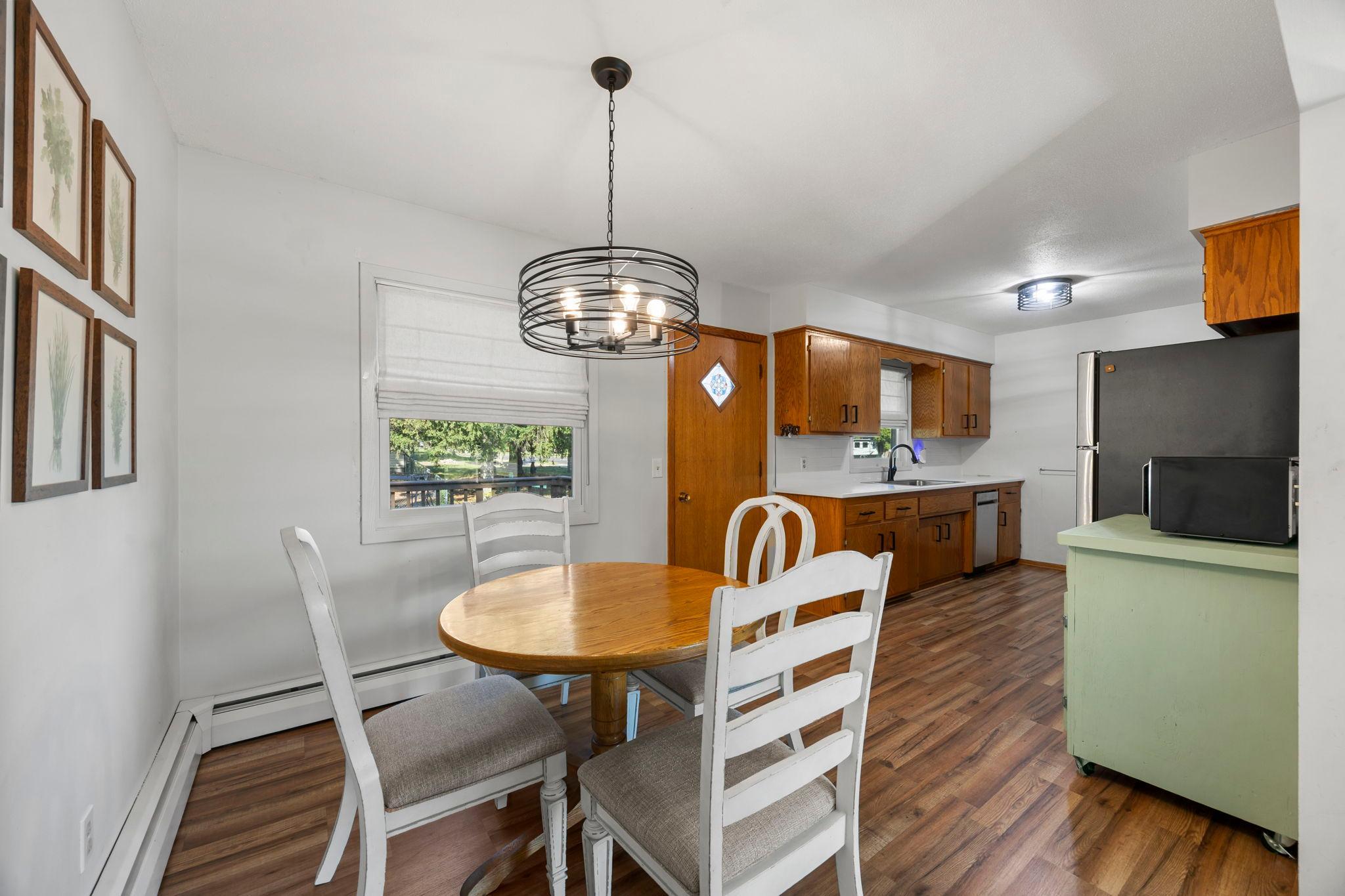26496 Forli Avenue Property Photo 11