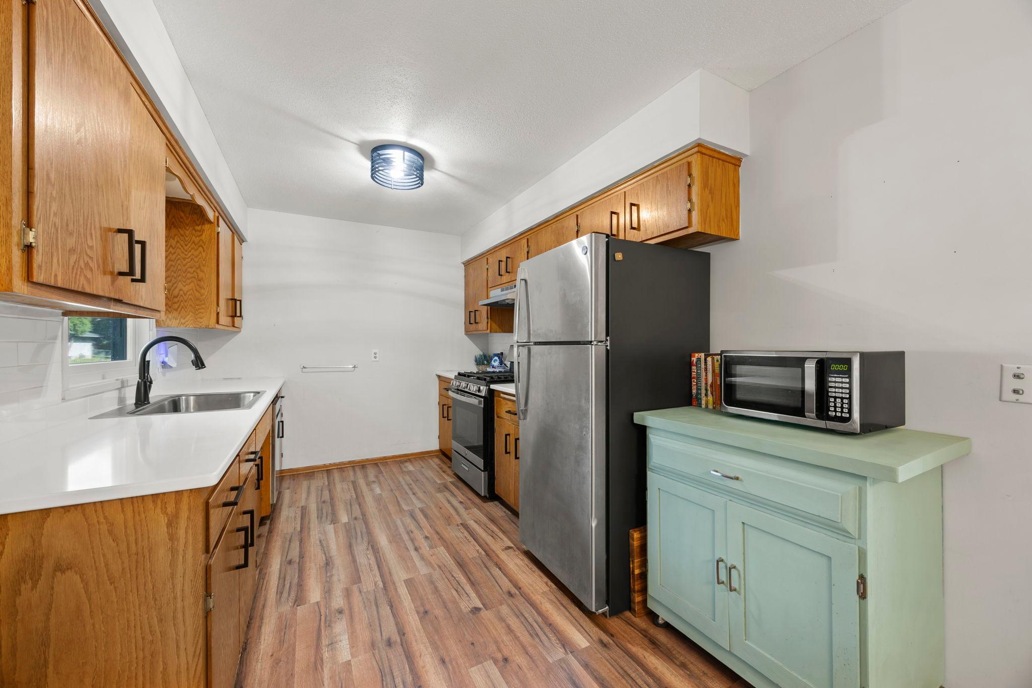 26496 Forli Avenue Property Photo 13