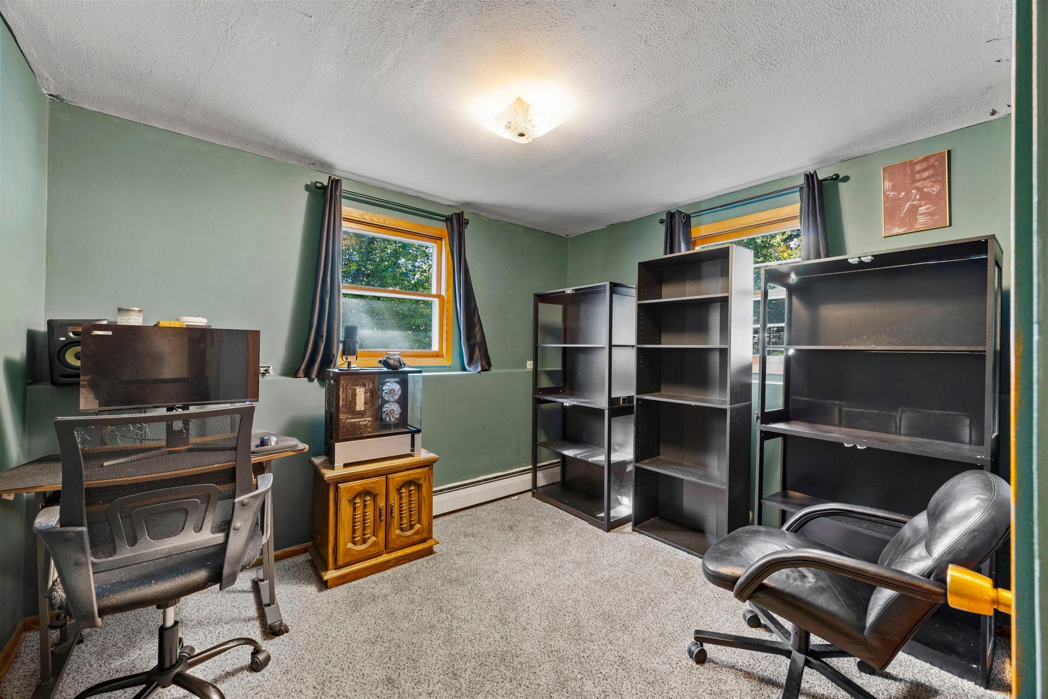 26496 Forli Avenue Property Photo 22
