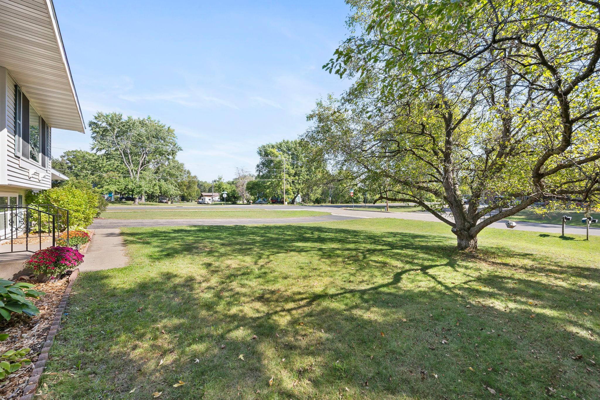 26496 Forli Avenue Property Photo 29