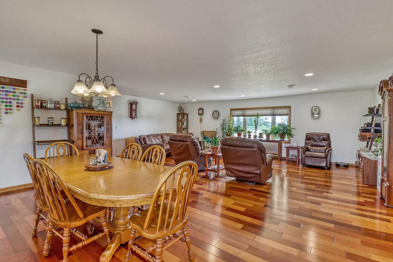 451 263rd Street S Property Photo 16