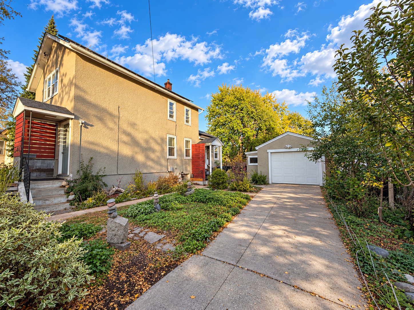 574 Brunson Street Property Photo 1