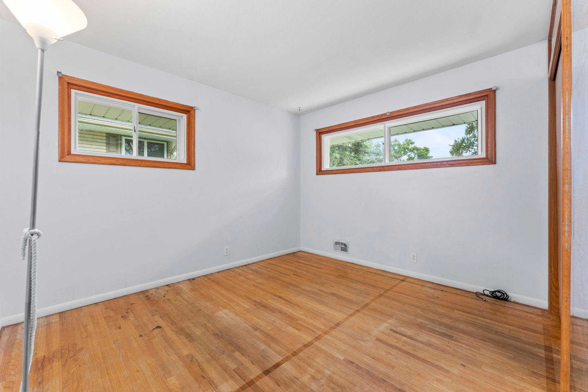 3907 Lakewood Avenue Property Photo 28