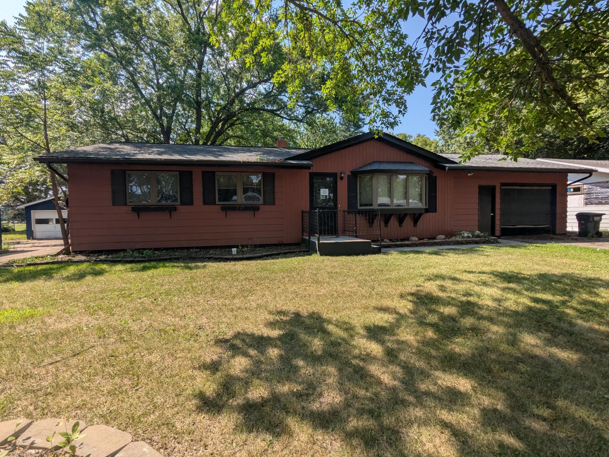 518 Sunrise Avenue Property Photo 1