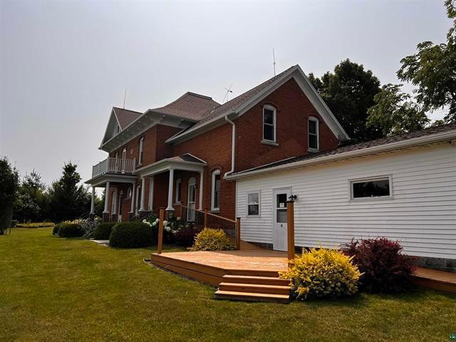 43264 160th Street Property Photo 4