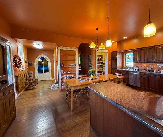 43264 160th Street Property Photo 8