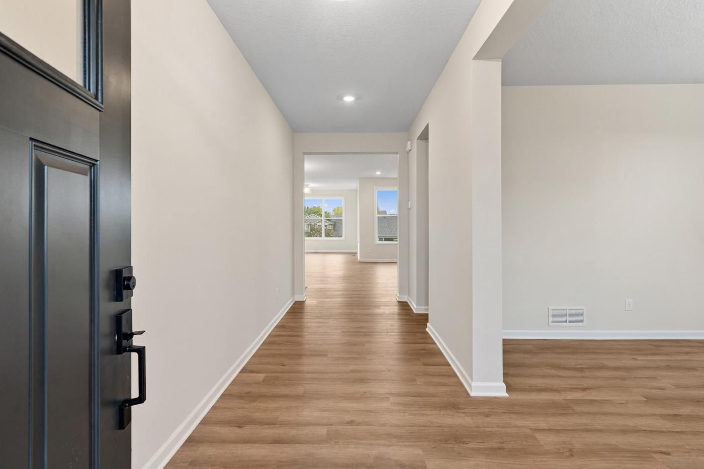 11590 19th Street Ne Property Photo 10