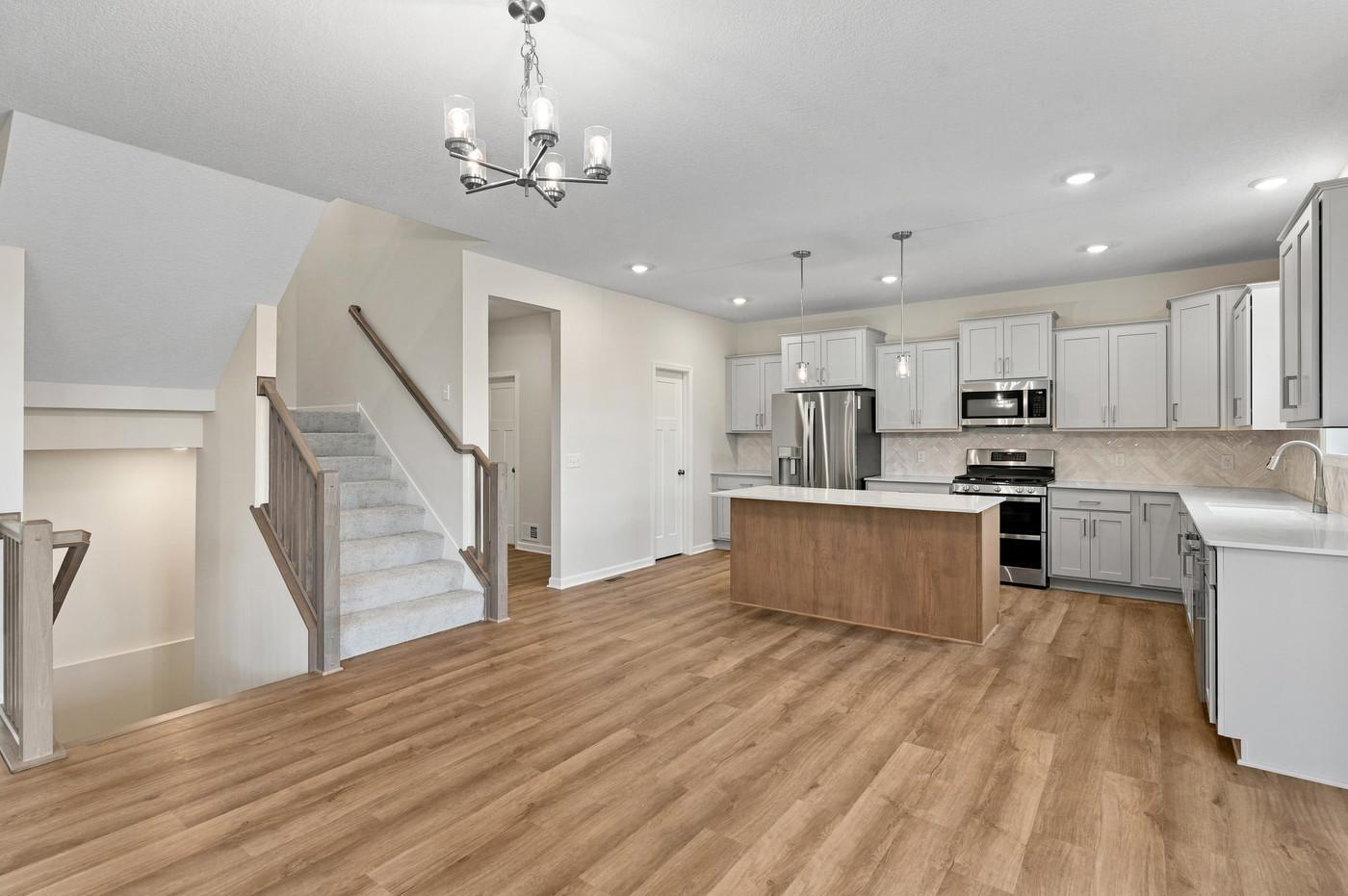 11590 19th Street Ne Property Photo 13