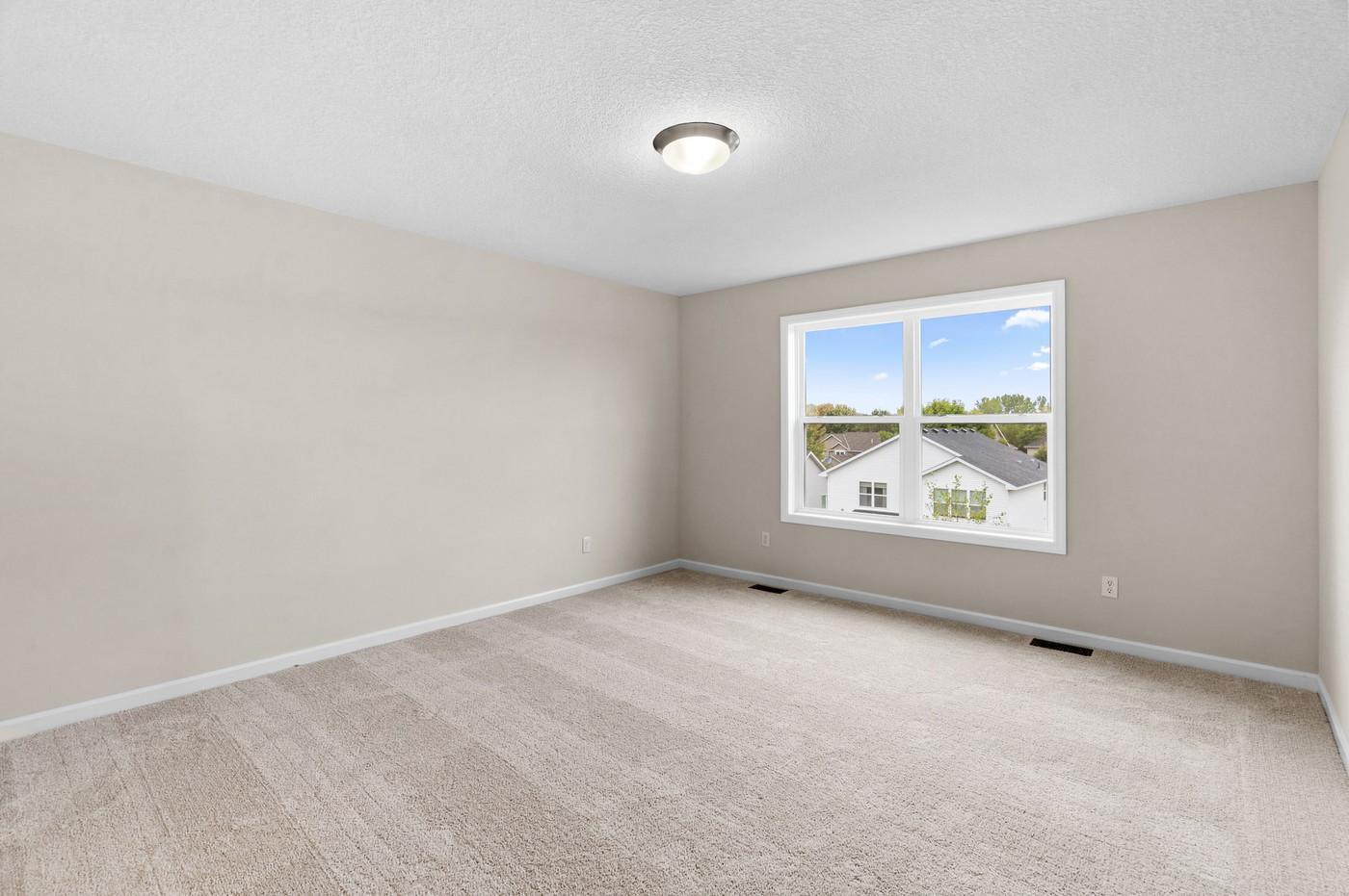 11590 19th Street Ne Property Photo 21