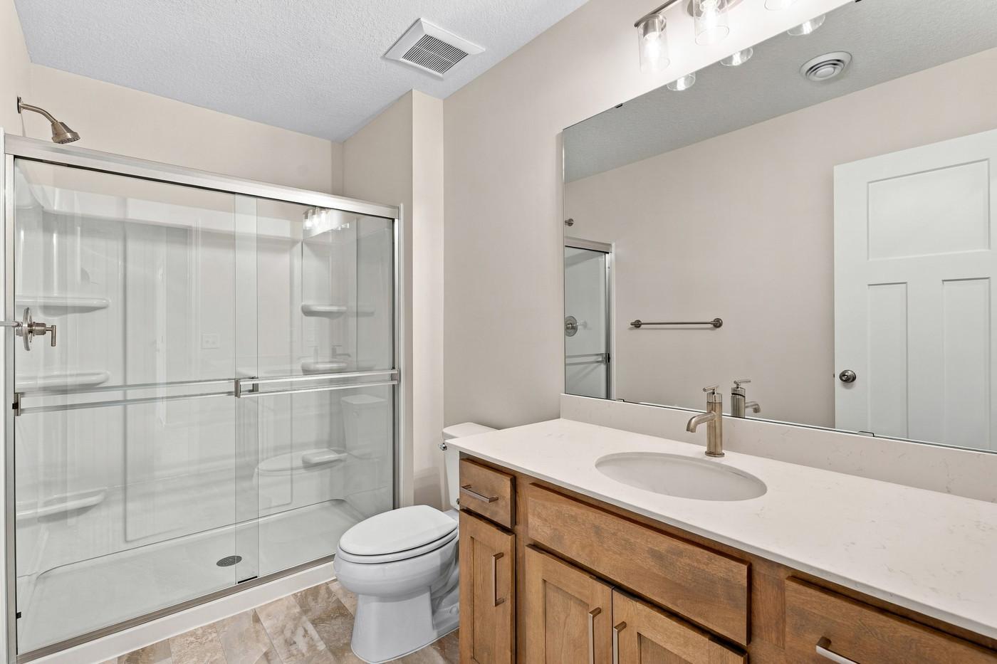 11590 19th Street Ne Property Photo 32