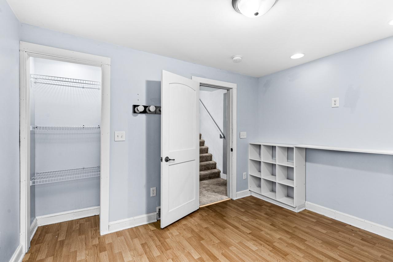 740 Larch Street Property Photo 22