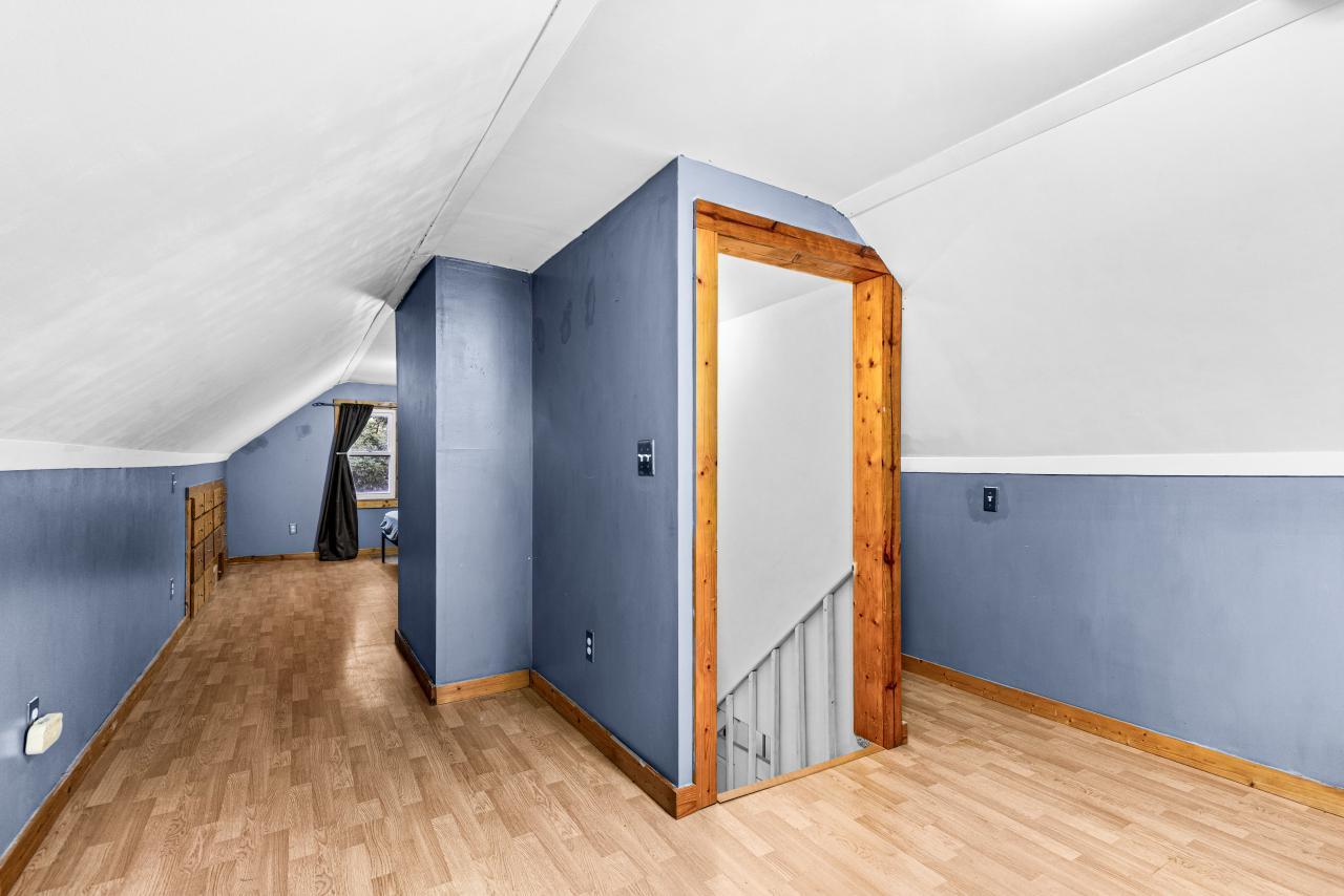 740 Larch Street Property Photo 30