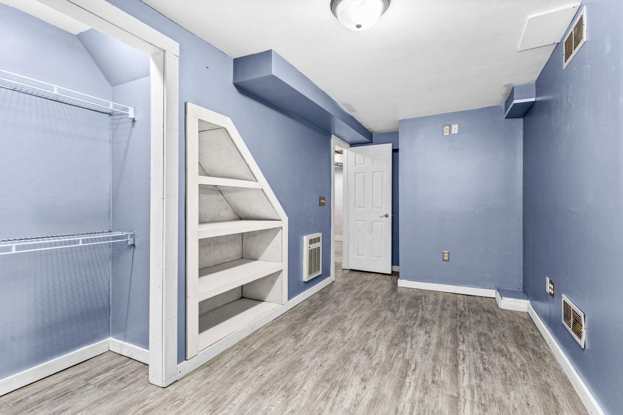 740 Larch Street Property Photo 35