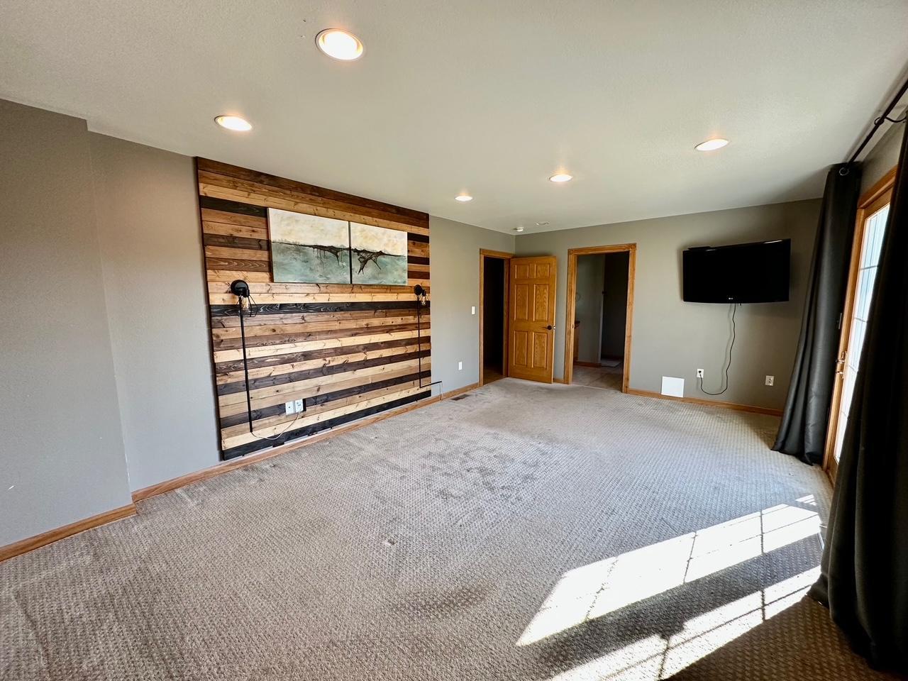 310 7th Street Sw Property Photo 28