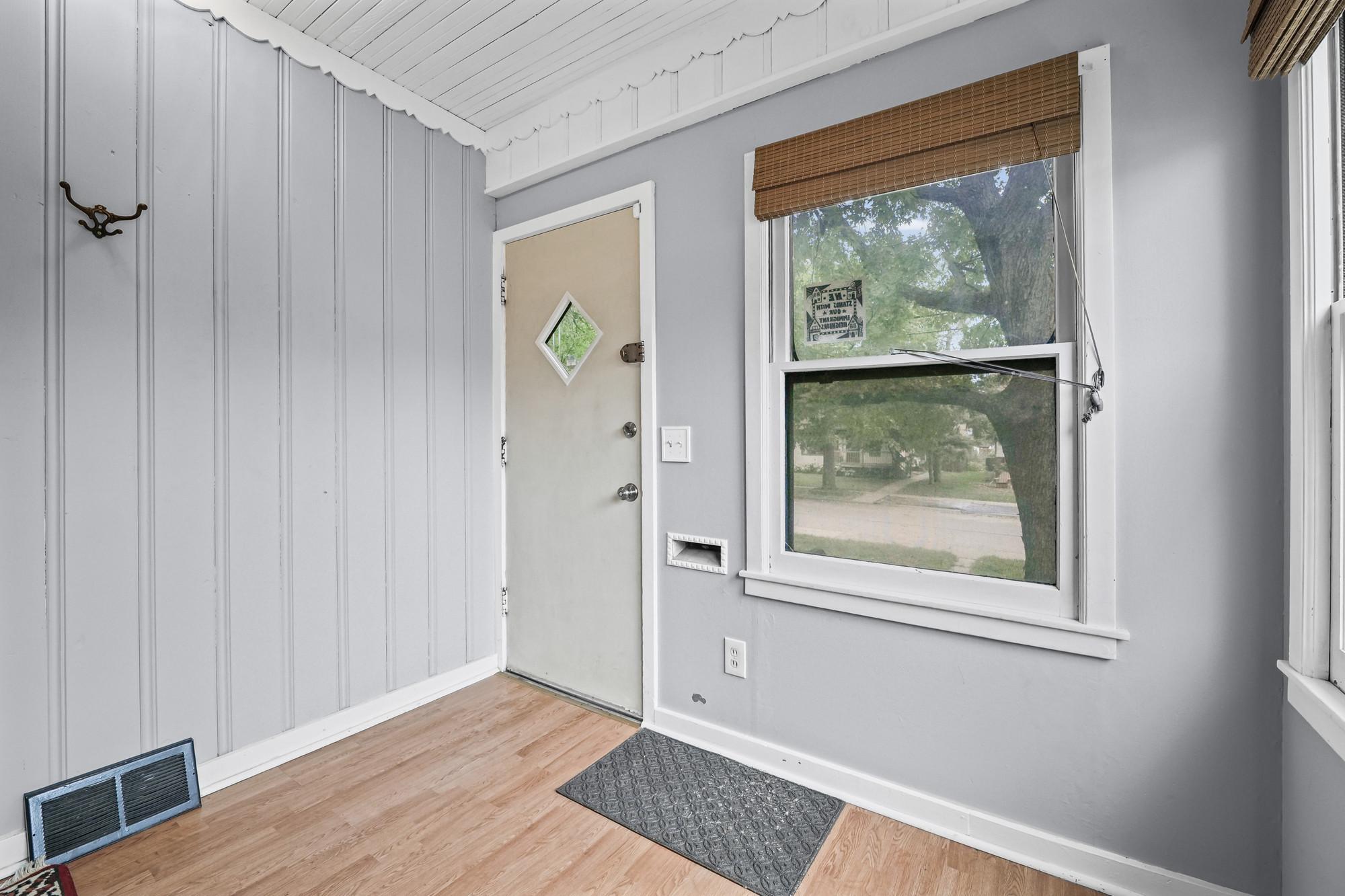 2017 22nd Avenue Ne Property Photo 9