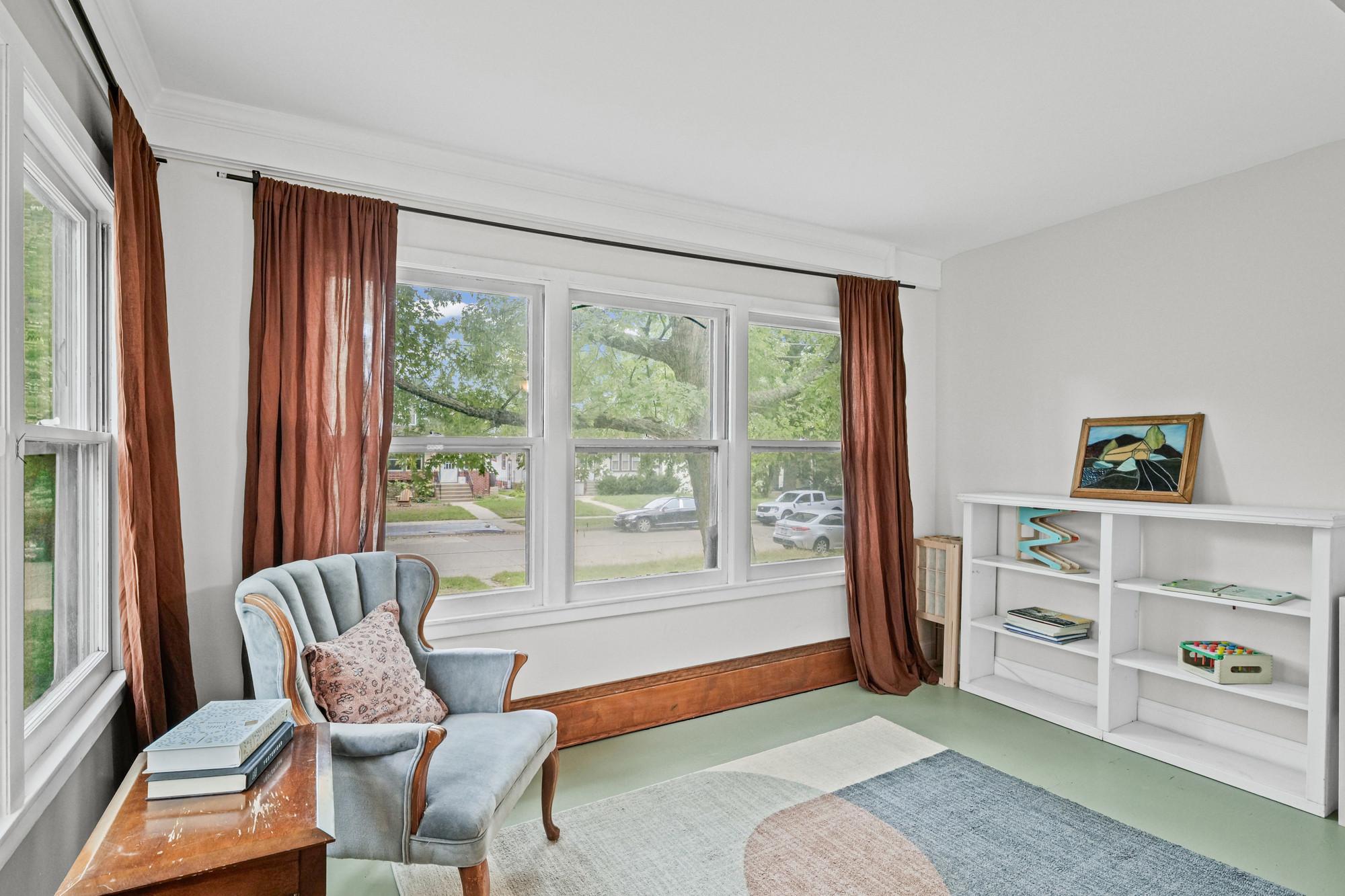 2017 22nd Avenue Ne Property Photo 14
