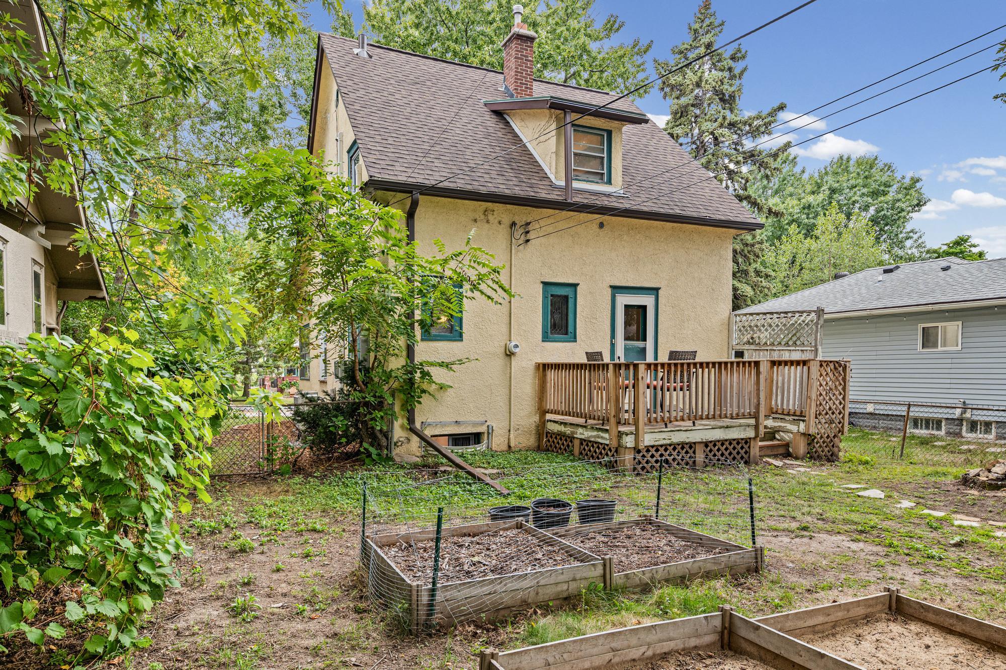 2017 22nd Avenue Ne Property Photo 48