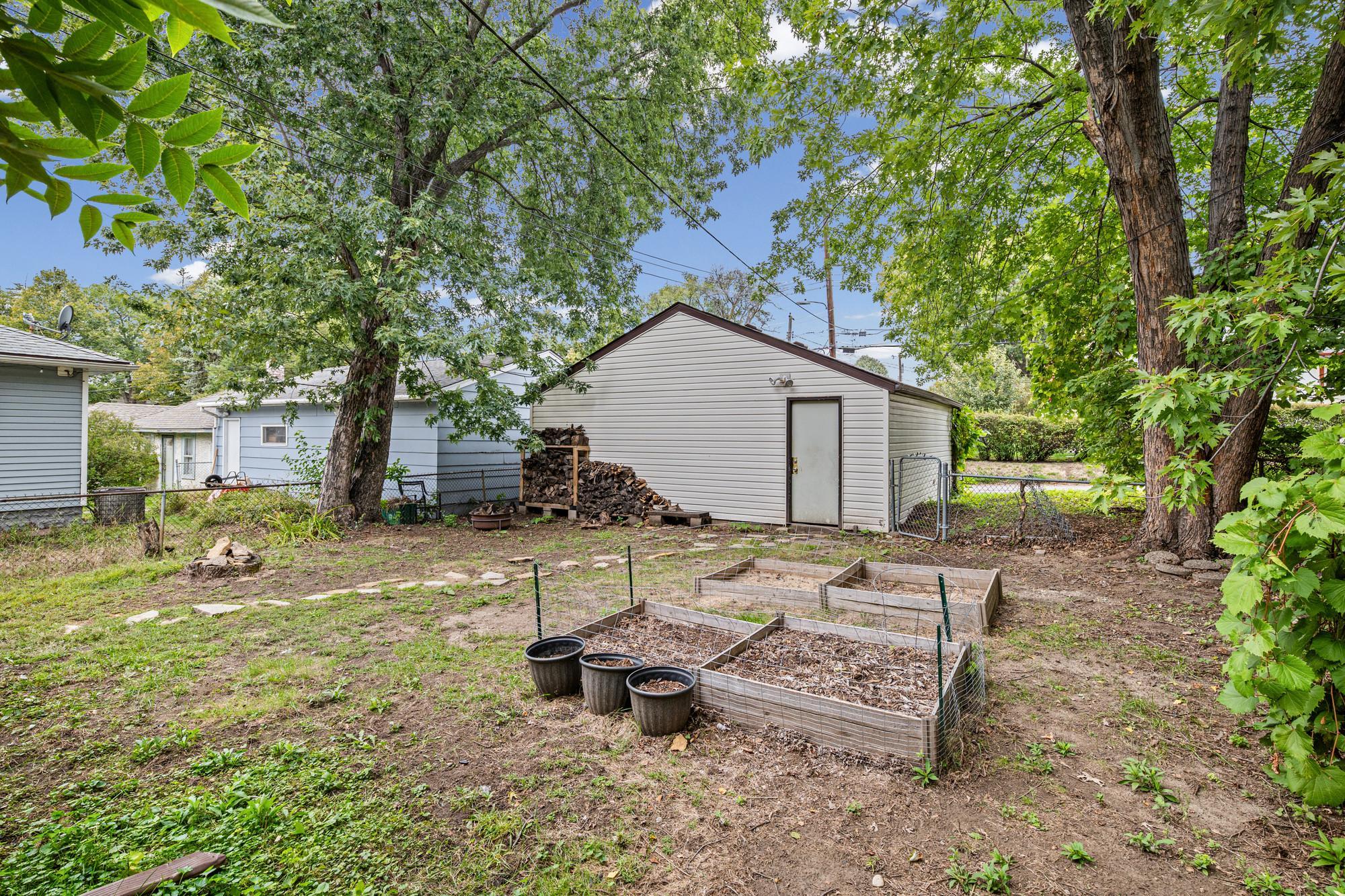 2017 22nd Avenue Ne Property Photo 49