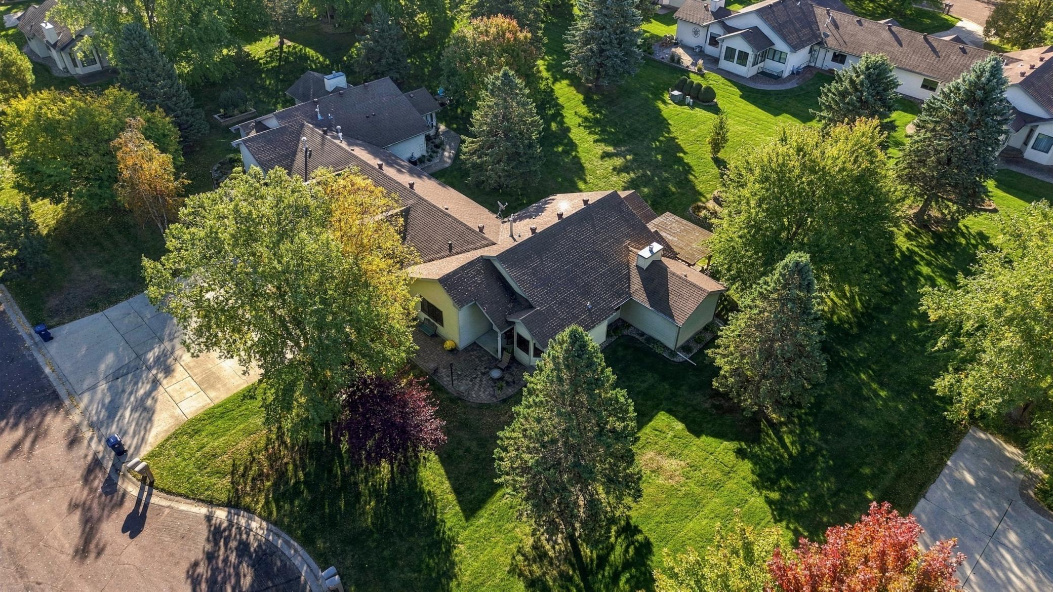 2206 Brookwood Court