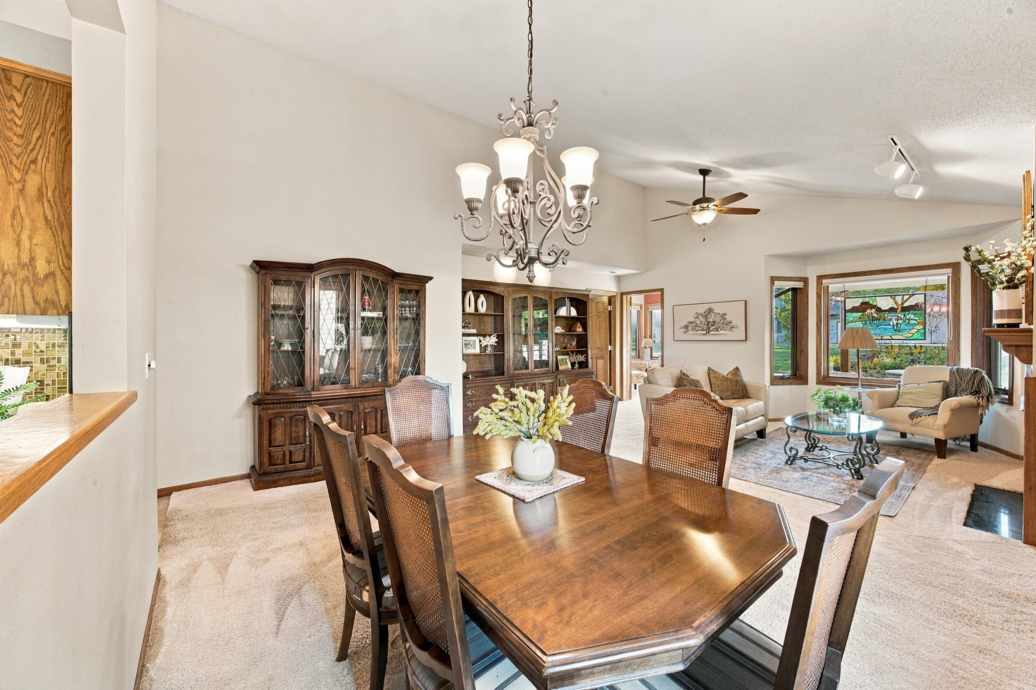 2206 Brookwood Court Property Photo 16