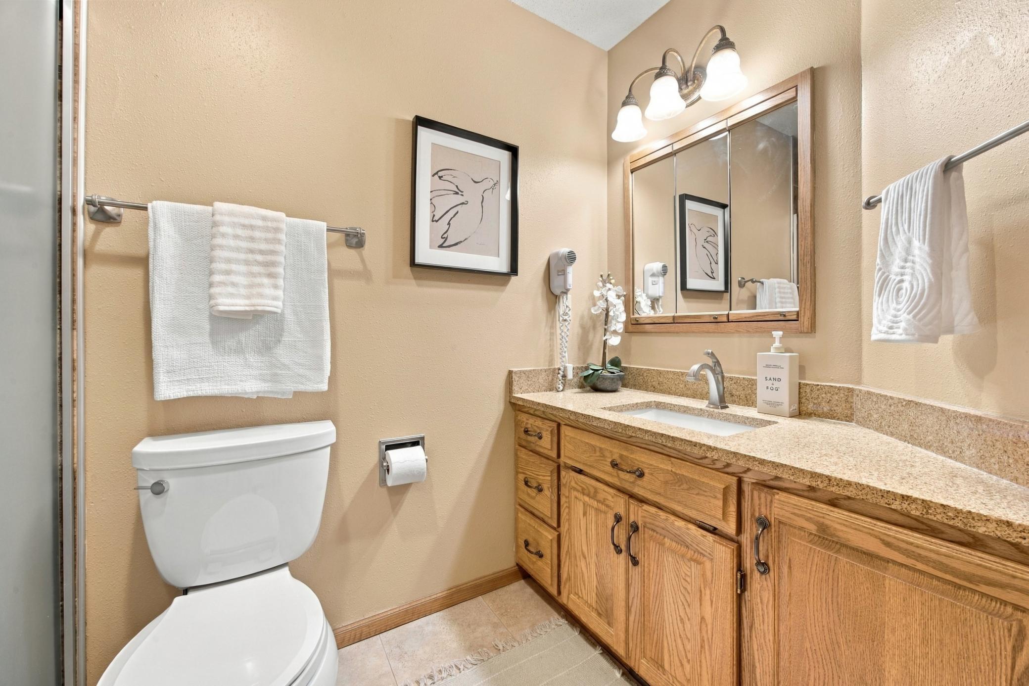 2206 Brookwood Court Property Photo 27