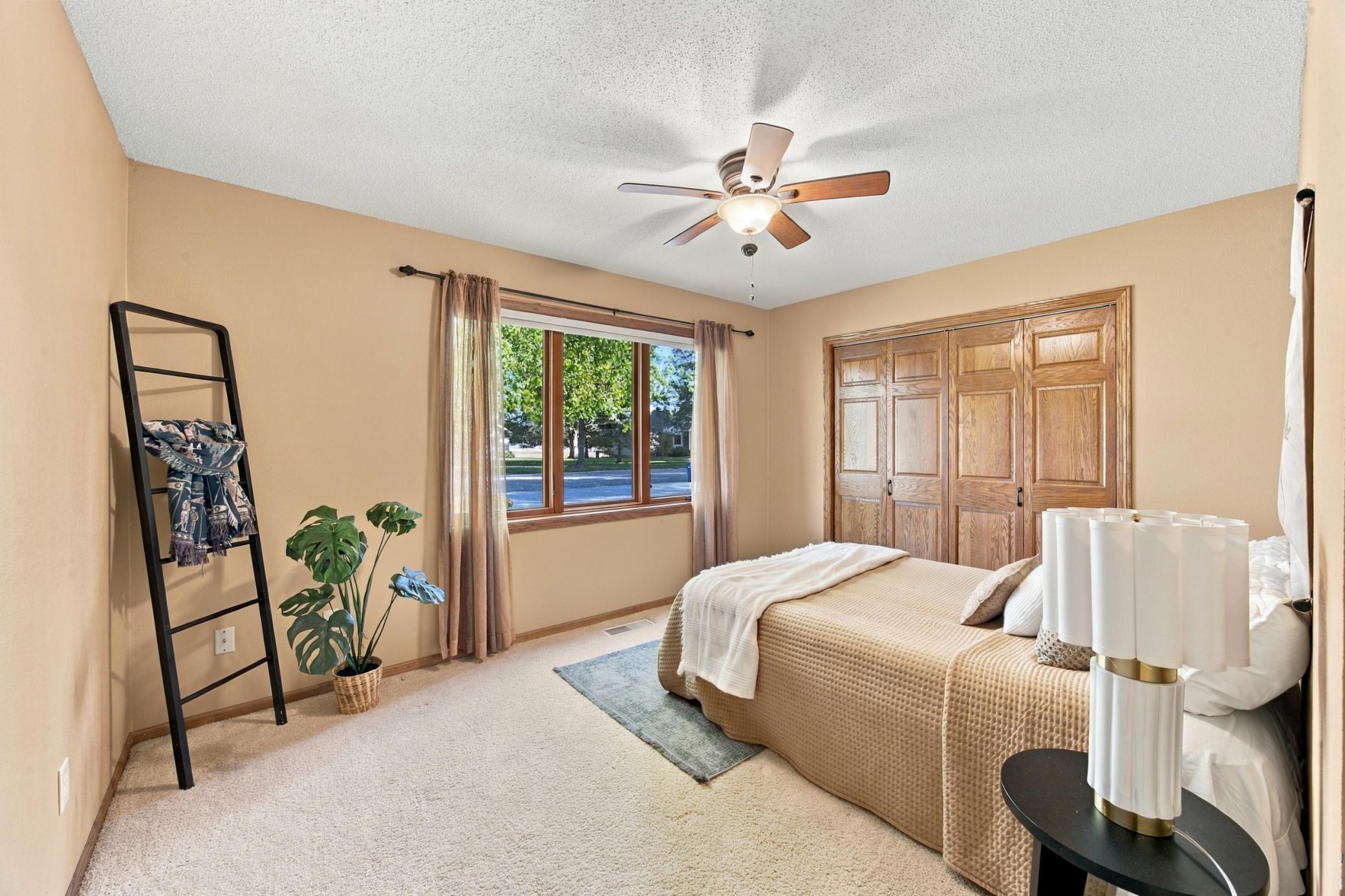 2206 Brookwood Court Property Photo 28