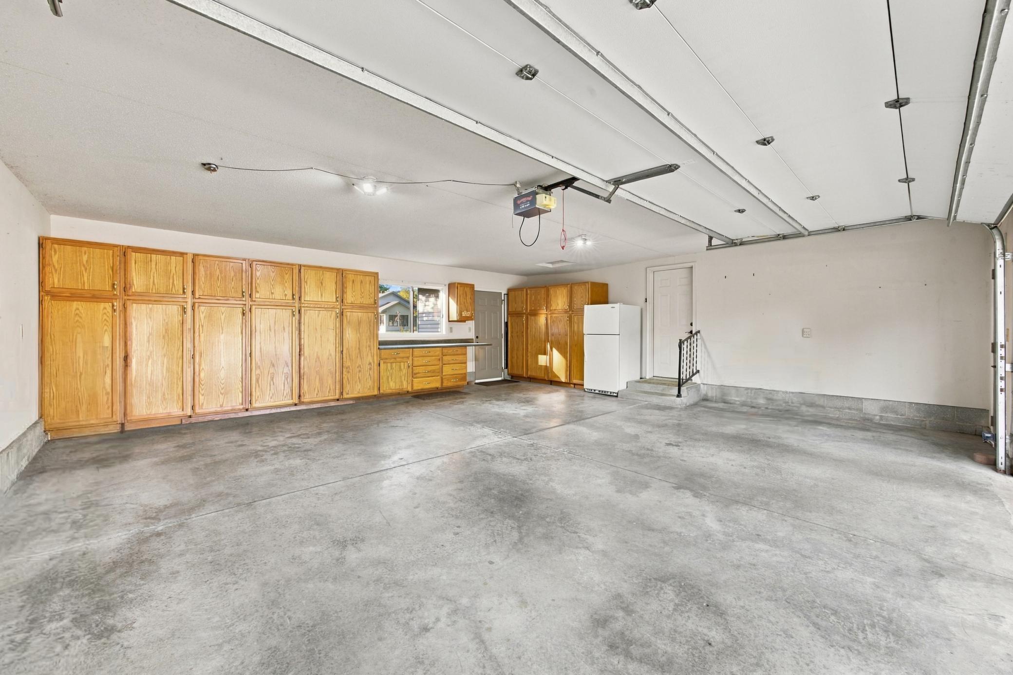 2206 Brookwood Court Property Photo 31