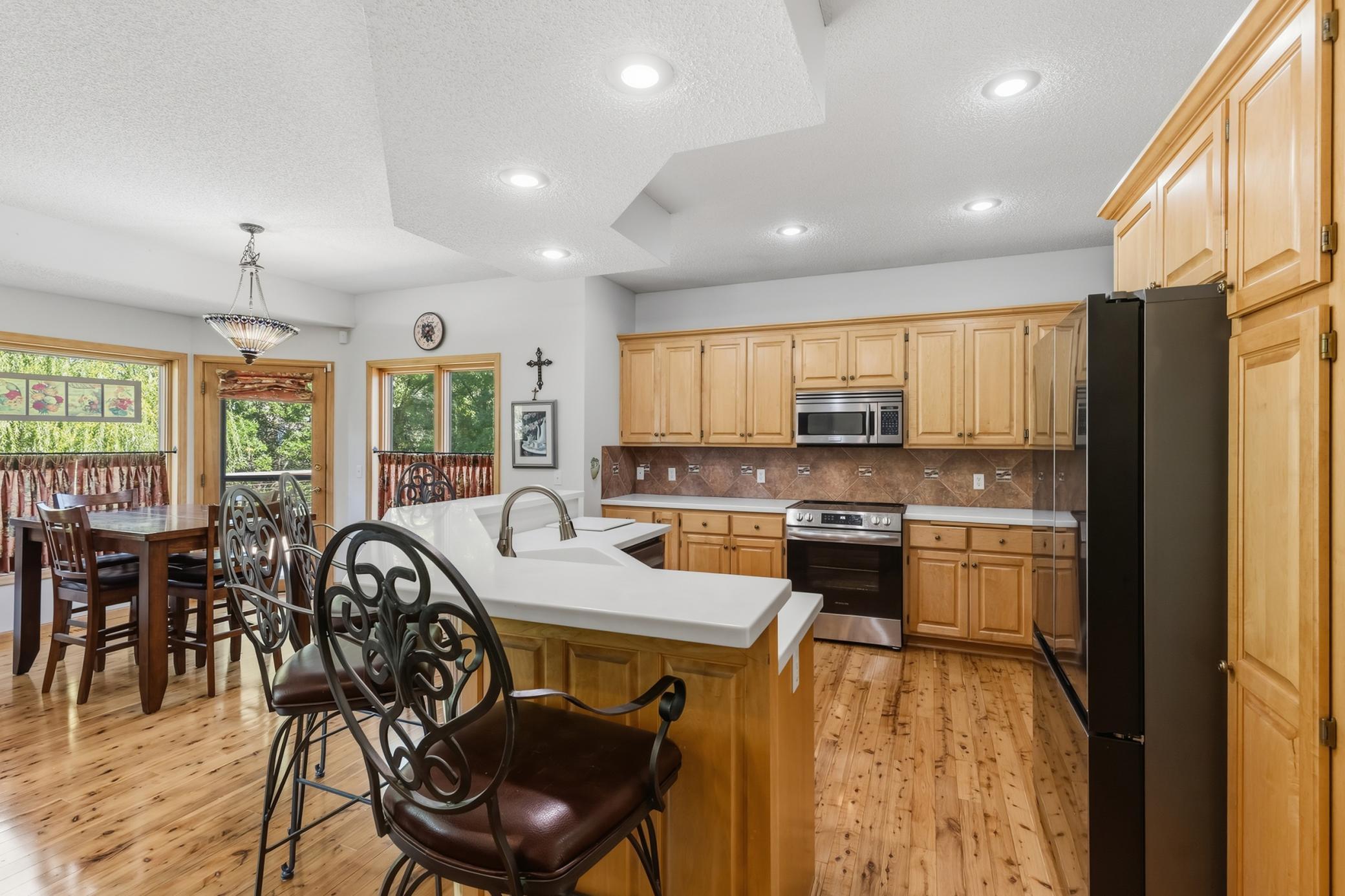 9314 Peony Lane N Property Photo 23
