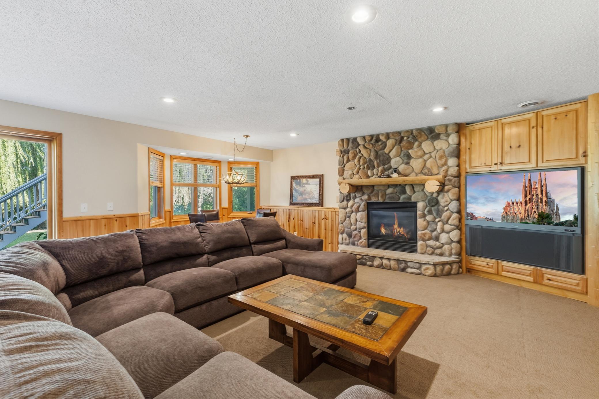 9314 Peony Lane N Property Photo 39