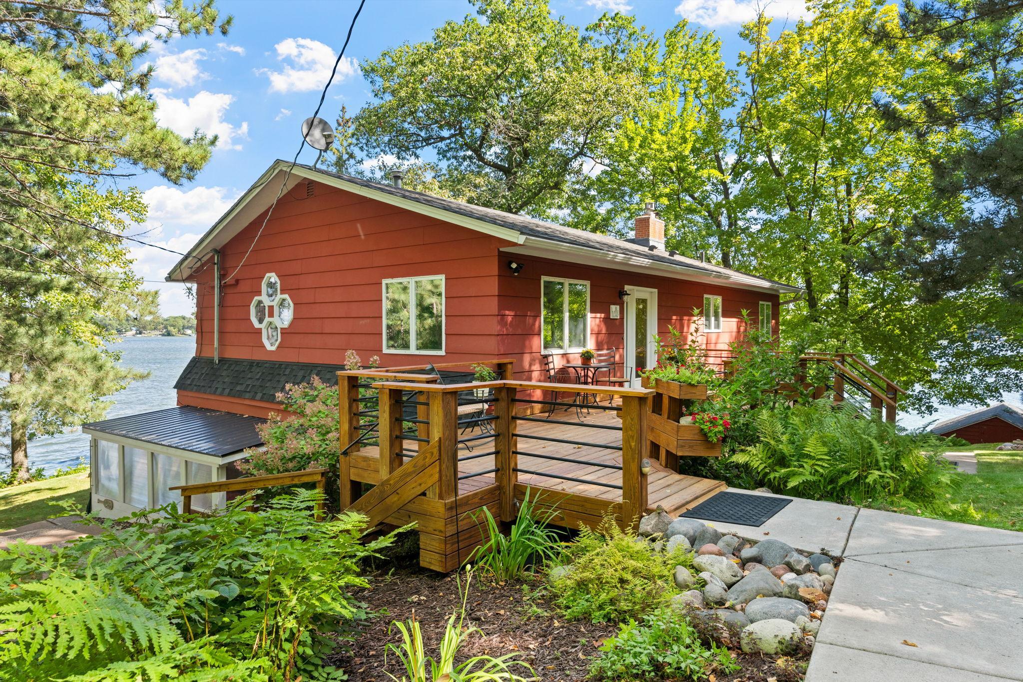 2090 Kendall Loop Property Photo 4