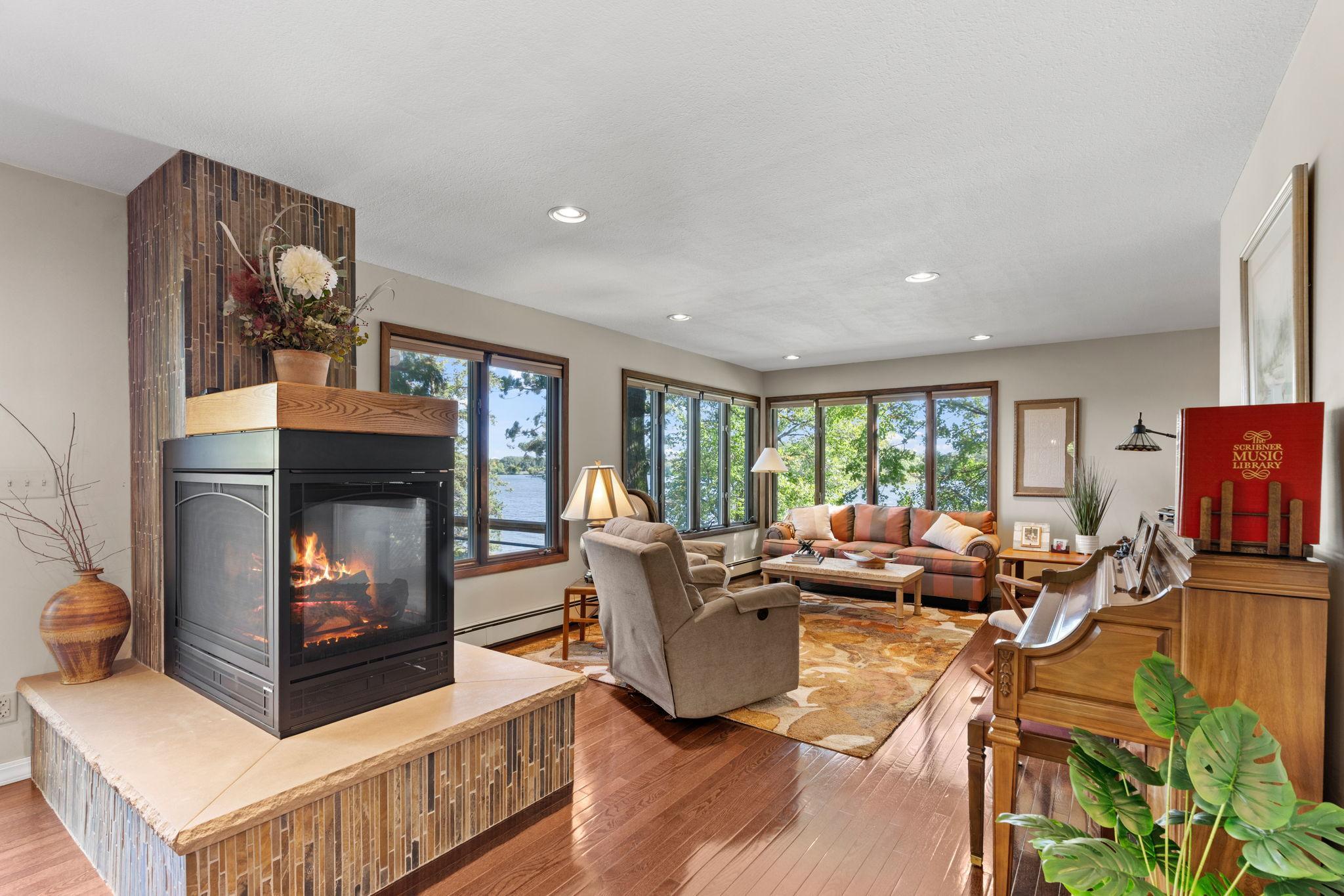 2090 Kendall Loop Property Photo 15