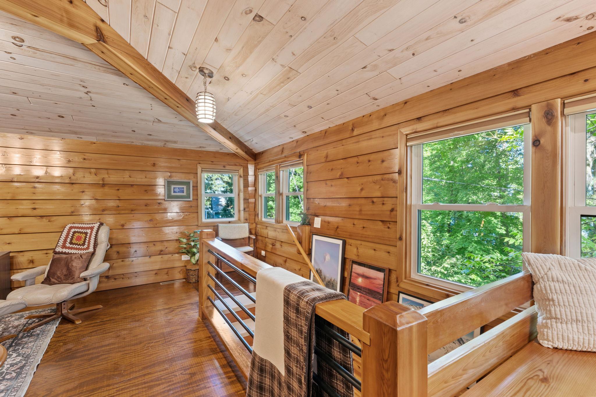 2090 Kendall Loop Property Photo 43
