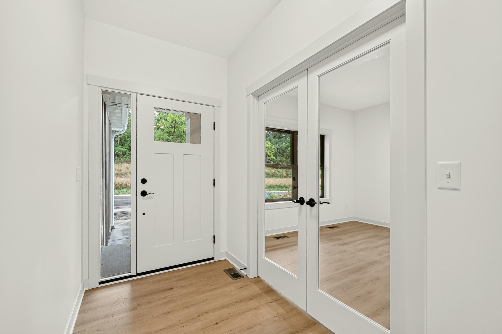 3756 Stonehedge Drive Ne Property Photo 2