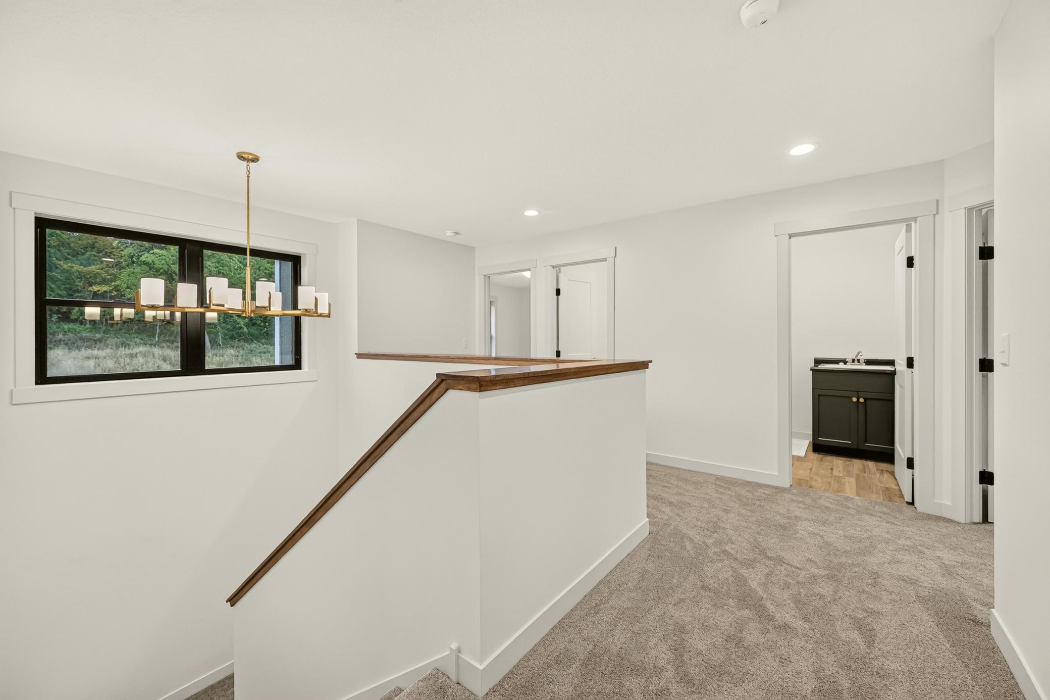 3756 Stonehedge Drive Ne Property Photo 16