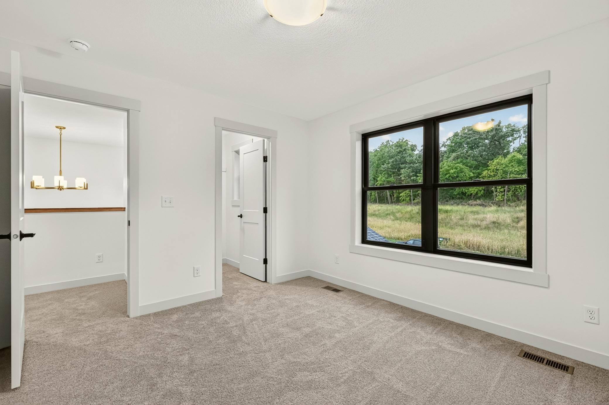 3756 Stonehedge Drive Ne Property Photo 27