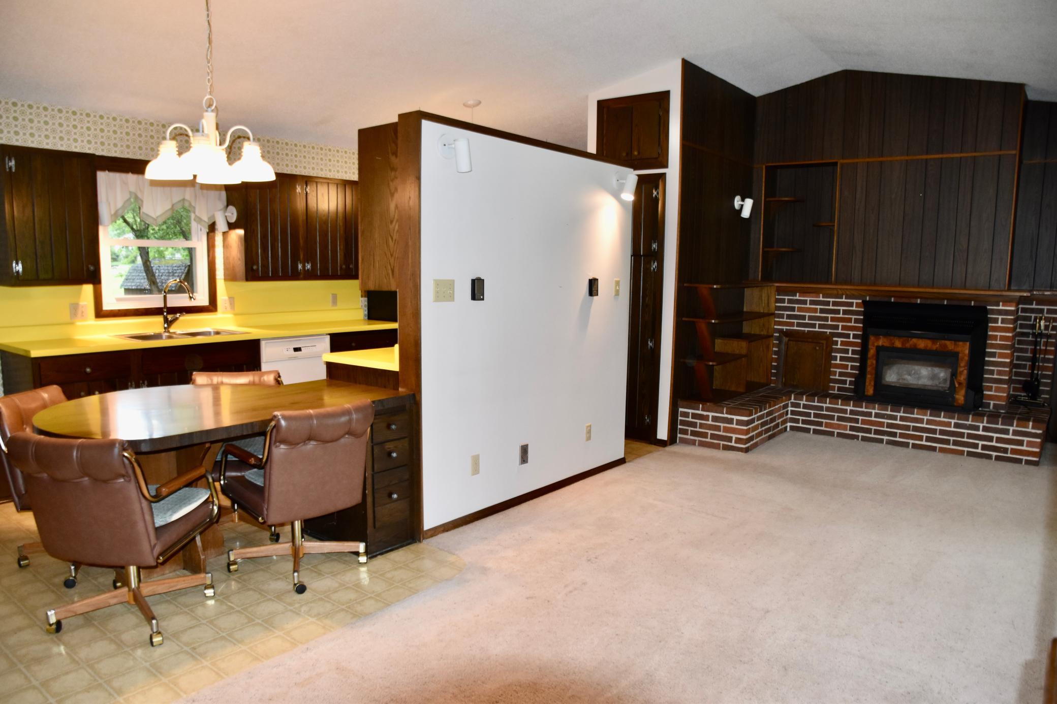 939 6th Street Property Photo 11