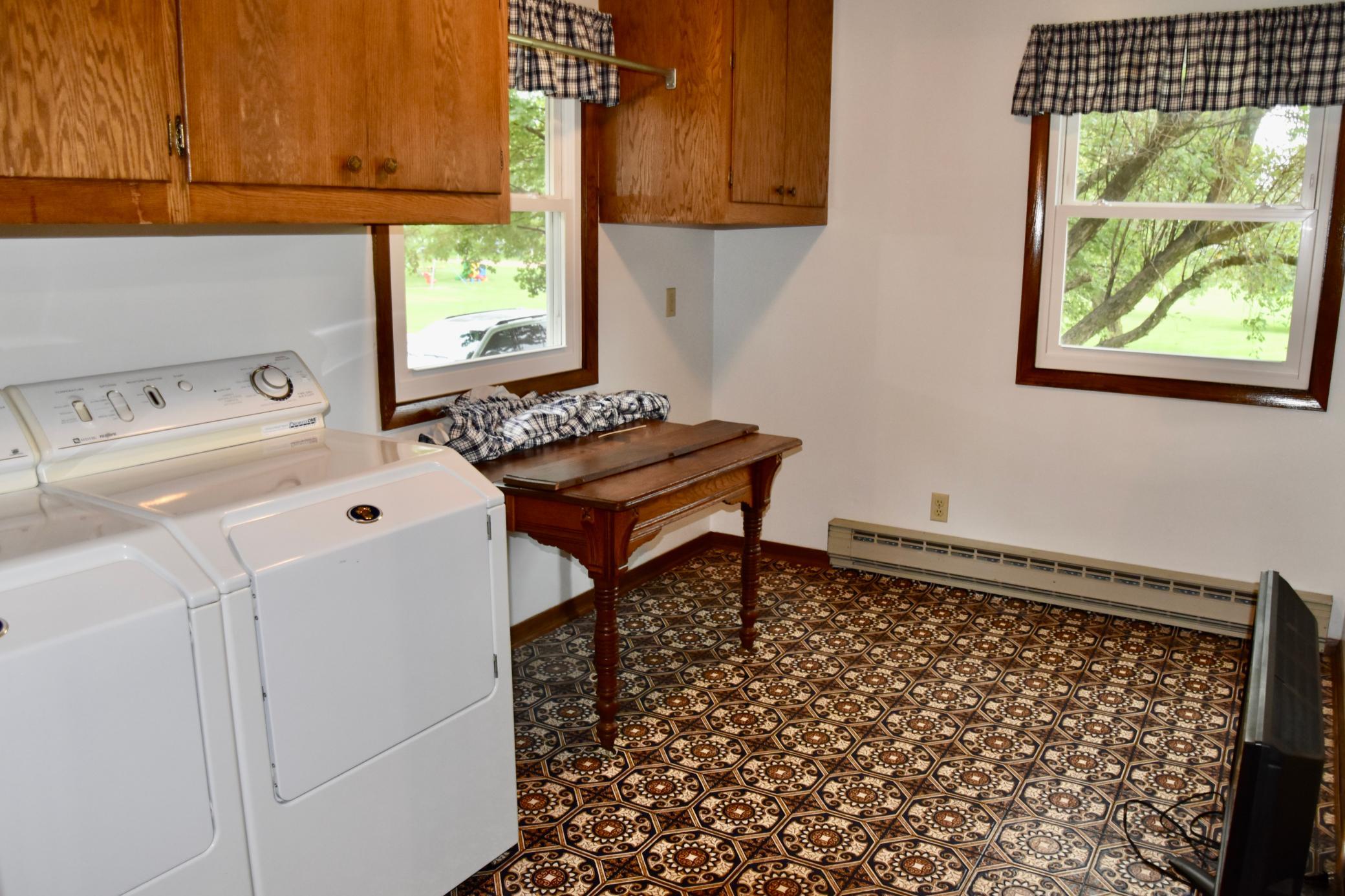 939 6th Street Property Photo 19