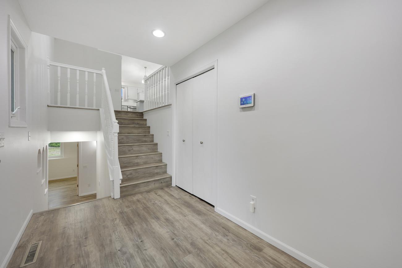 11714 Colorado Avenue N Property Photo 7
