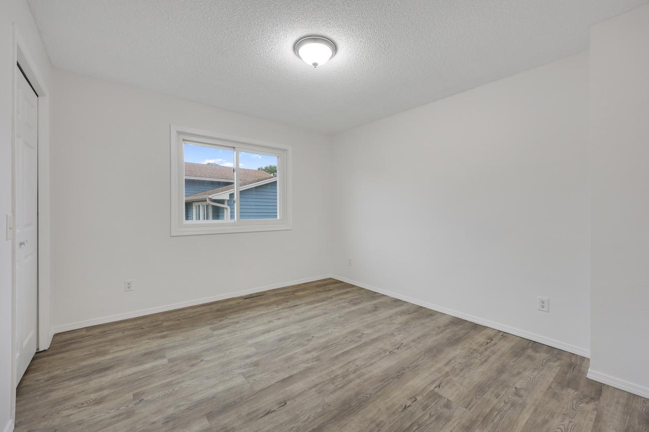 11714 Colorado Avenue N Property Photo 11