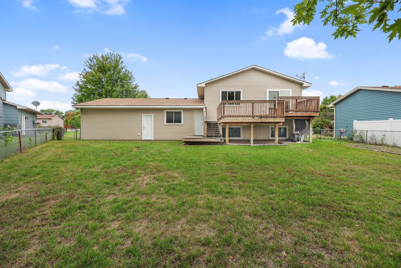 11714 Colorado Avenue N Property Photo 26