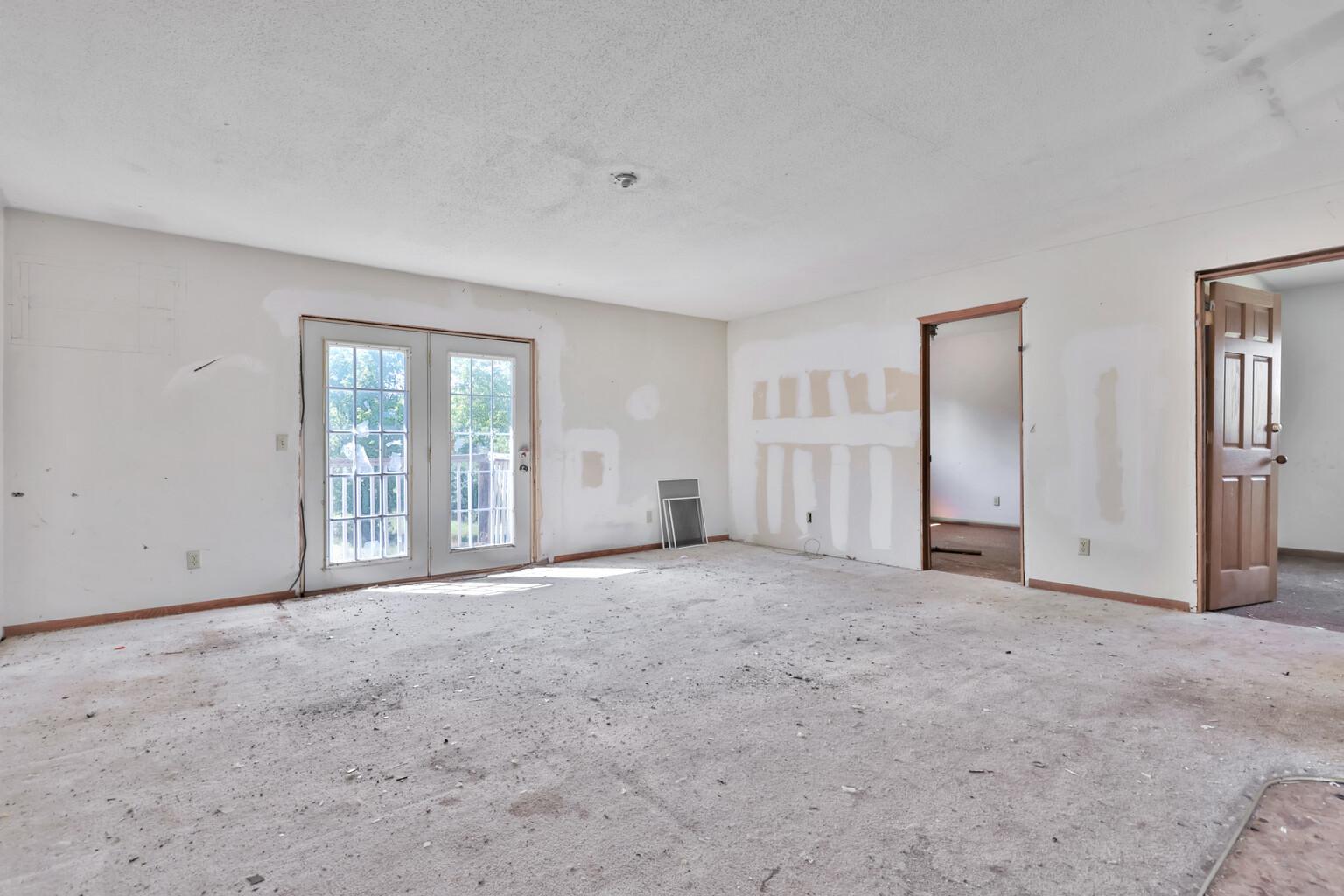 15573 209th Avenue Nw Property Photo 12