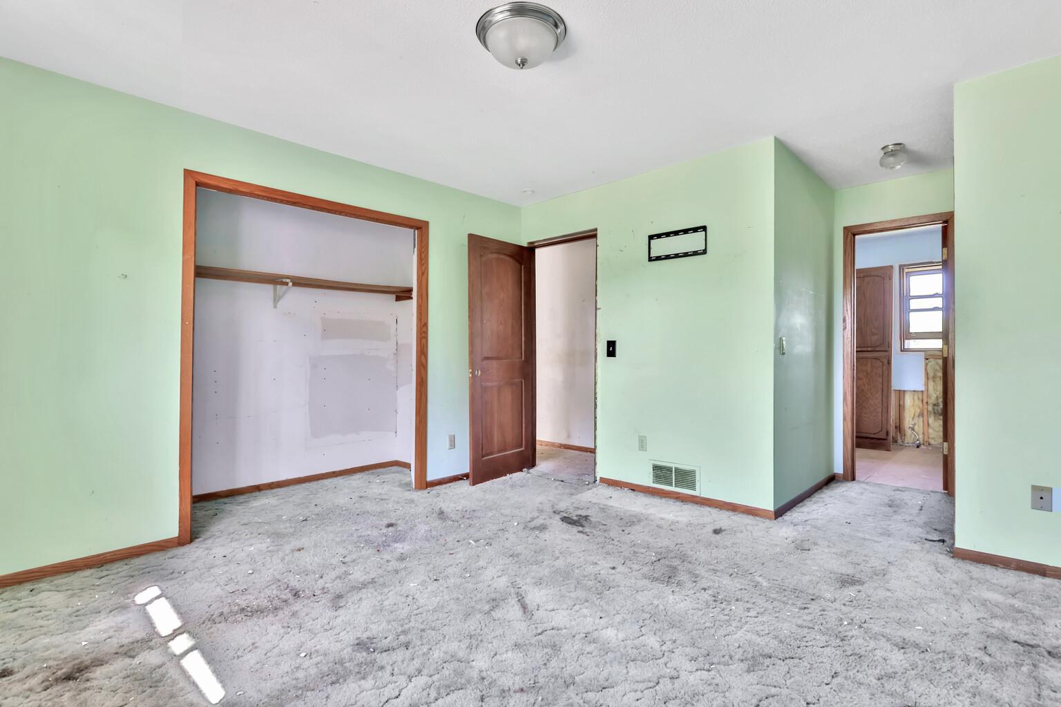 15573 209th Avenue Nw Property Photo 16