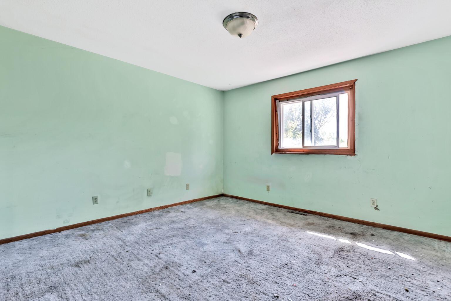 15573 209th Avenue Nw Property Photo 17