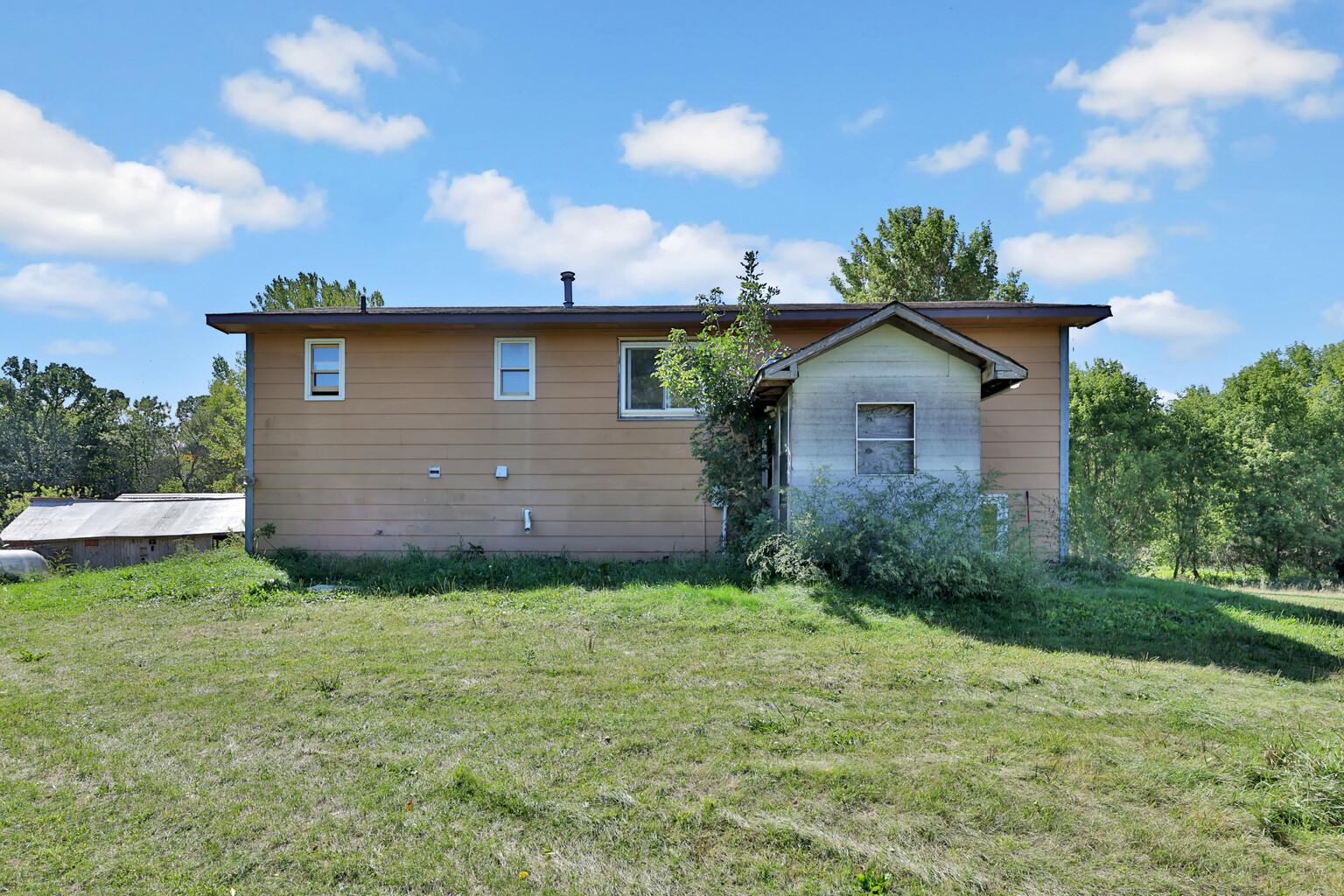 15573 209th Avenue Nw Property Photo 40